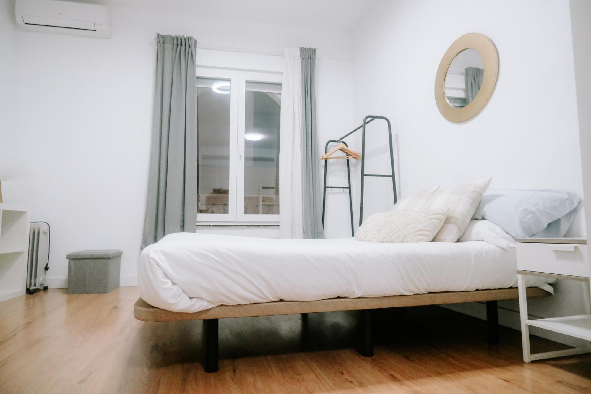 Apartamentos San Roque Sevilla Bagian luar foto
