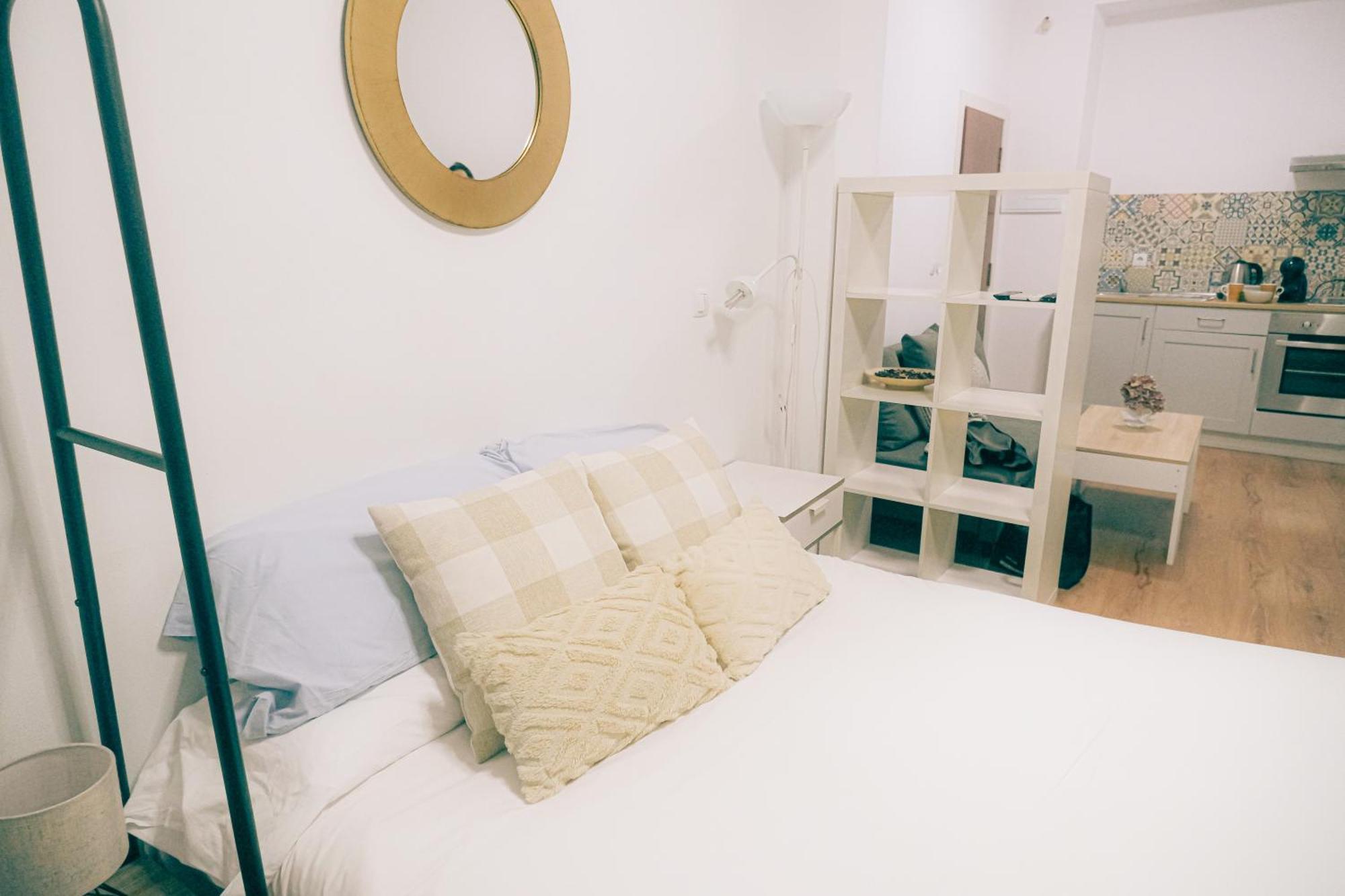 Apartamentos San Roque Sevilla Bagian luar foto