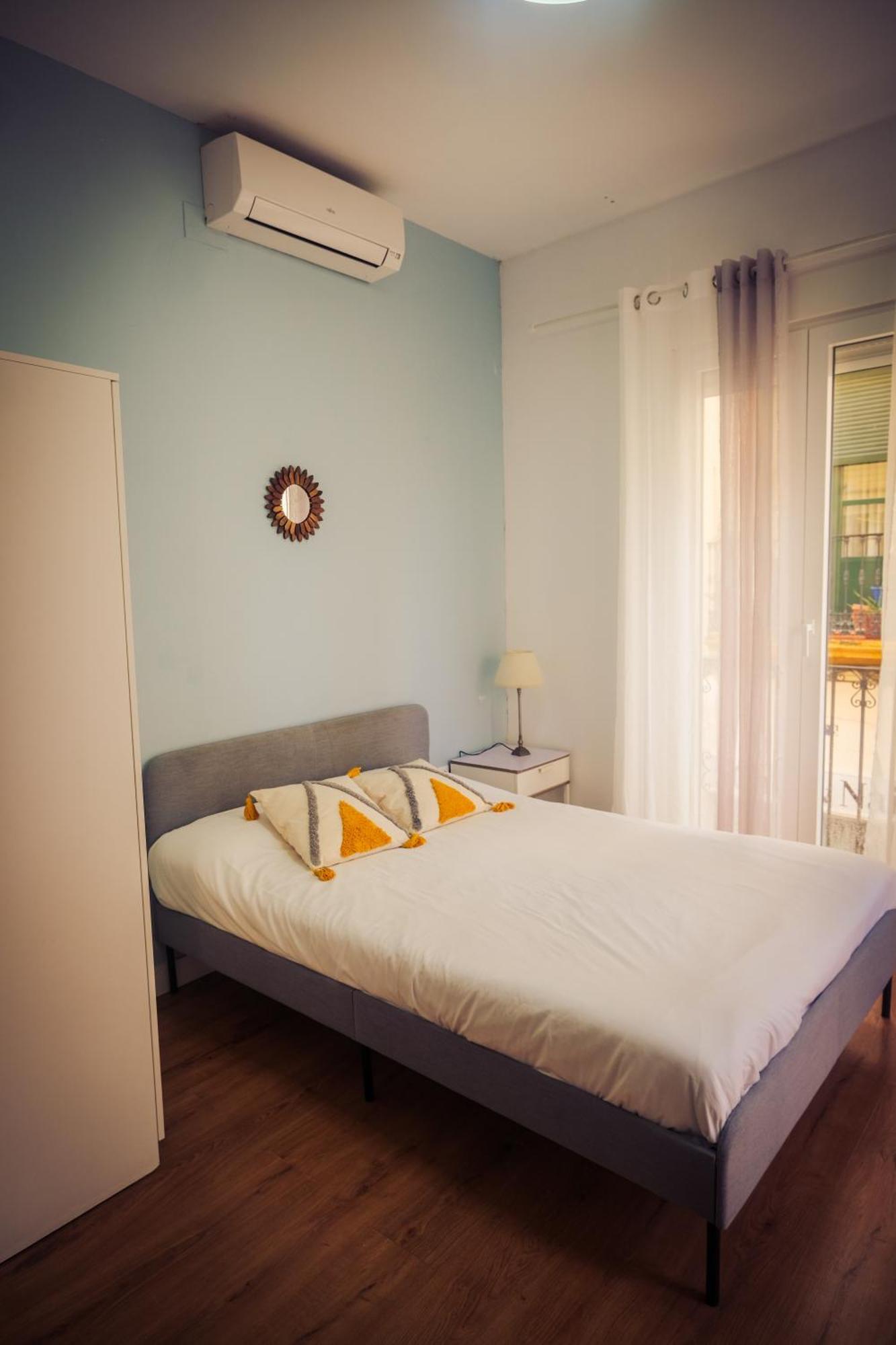 Apartamentos San Roque Sevilla Bagian luar foto